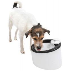 Trixie Triple Flow fresh water fountain for cats and dogs Fountain