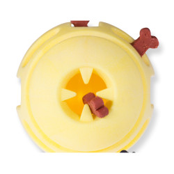 Vadigran Vanilla yellow TPR ball ø 8 cm. for dogs. Games has reward candy