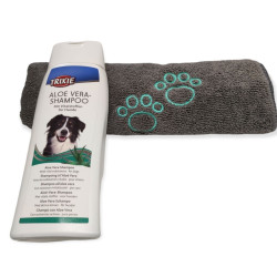 Aloë Vera Shampoo, 250ml en microvezel handdoek, voor honden. animallparadise AP-TR-2898-2350 Shampoo