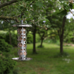 animallparadise Grease ball dispenser, height 27 cm, for birds support ball or grease loaf
