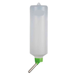 Uma garrafa de plástico de 600 ml com suporte metálico para coelhos de cor aleatória AP-TR-6050 Biberão