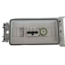Interplast Electrical boxes for pool filtration plus 100w spotlight Coffret electrique